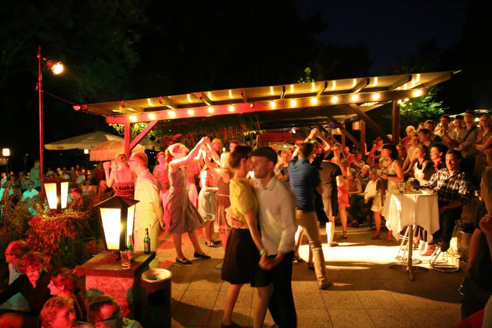 Saloppe SalsaTanzAbend – Salsa, Rueda, Bachata, Kizomba